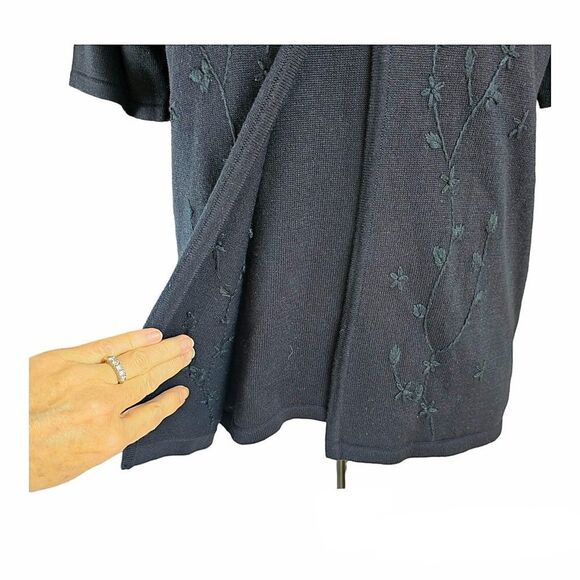 Vintage Emma James Short Sleeved Embroidered Black Sweater Size M - Picture 4 of 12
